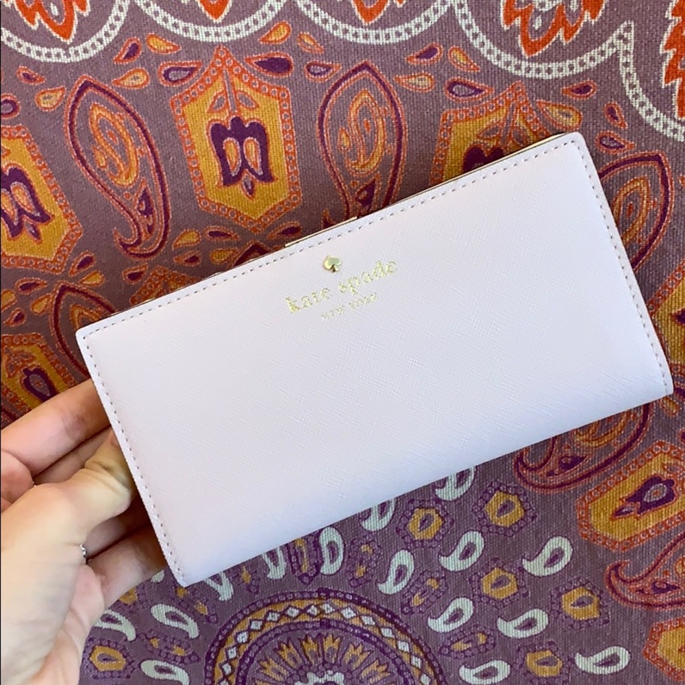 KATE SPADE NEVER BEEN USED WALLET!!